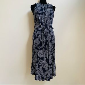 Loft dress| Color:  Blue & White print| Size L